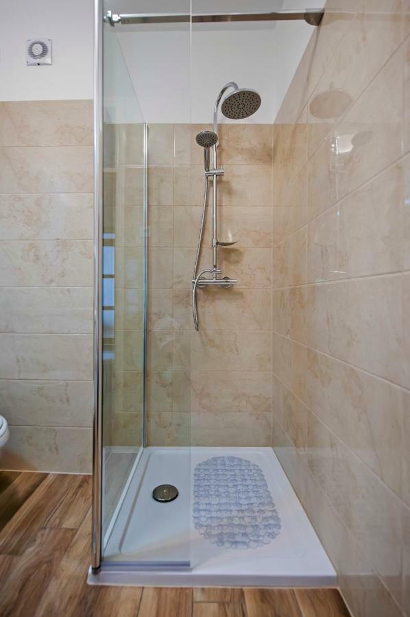 Apartment Loki Rovinj Bagian luar foto