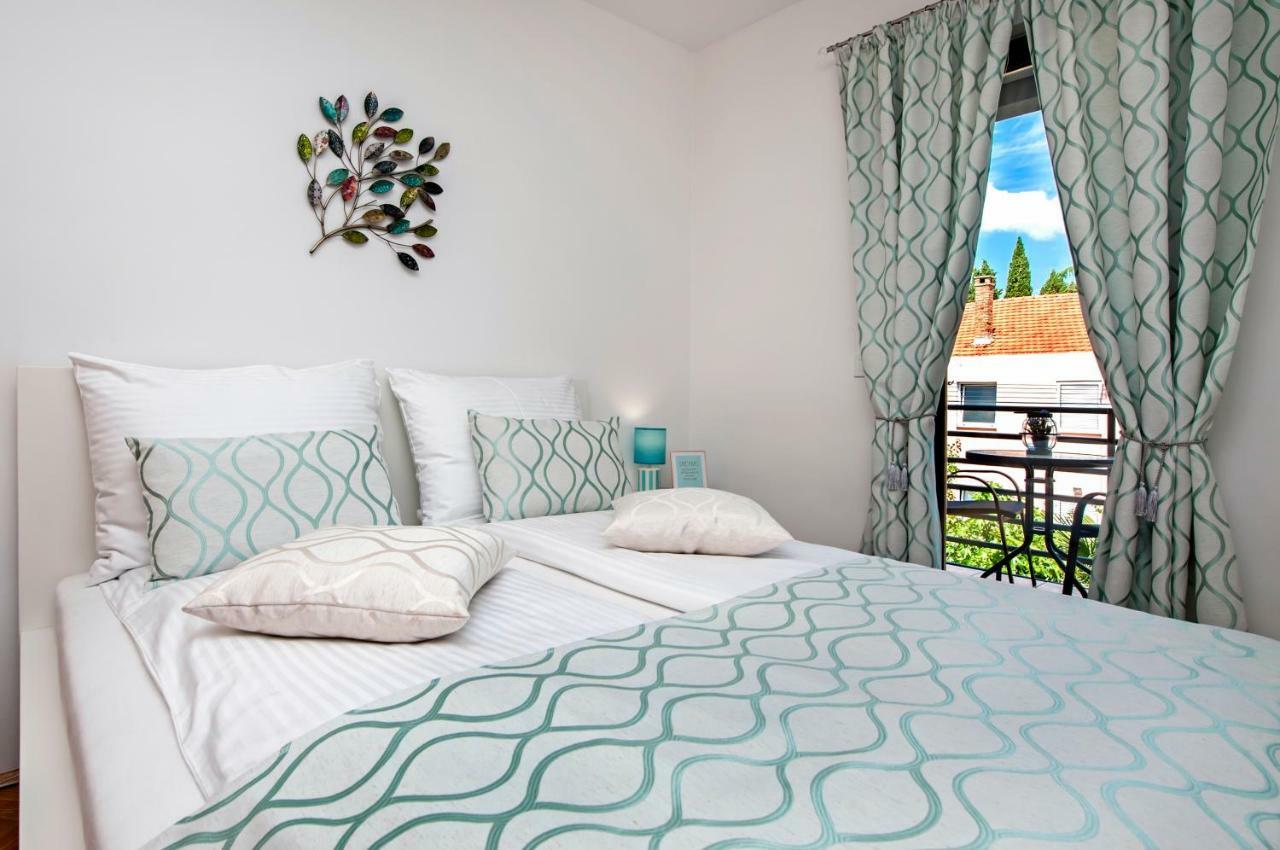 Apartment Loki Rovinj Bagian luar foto